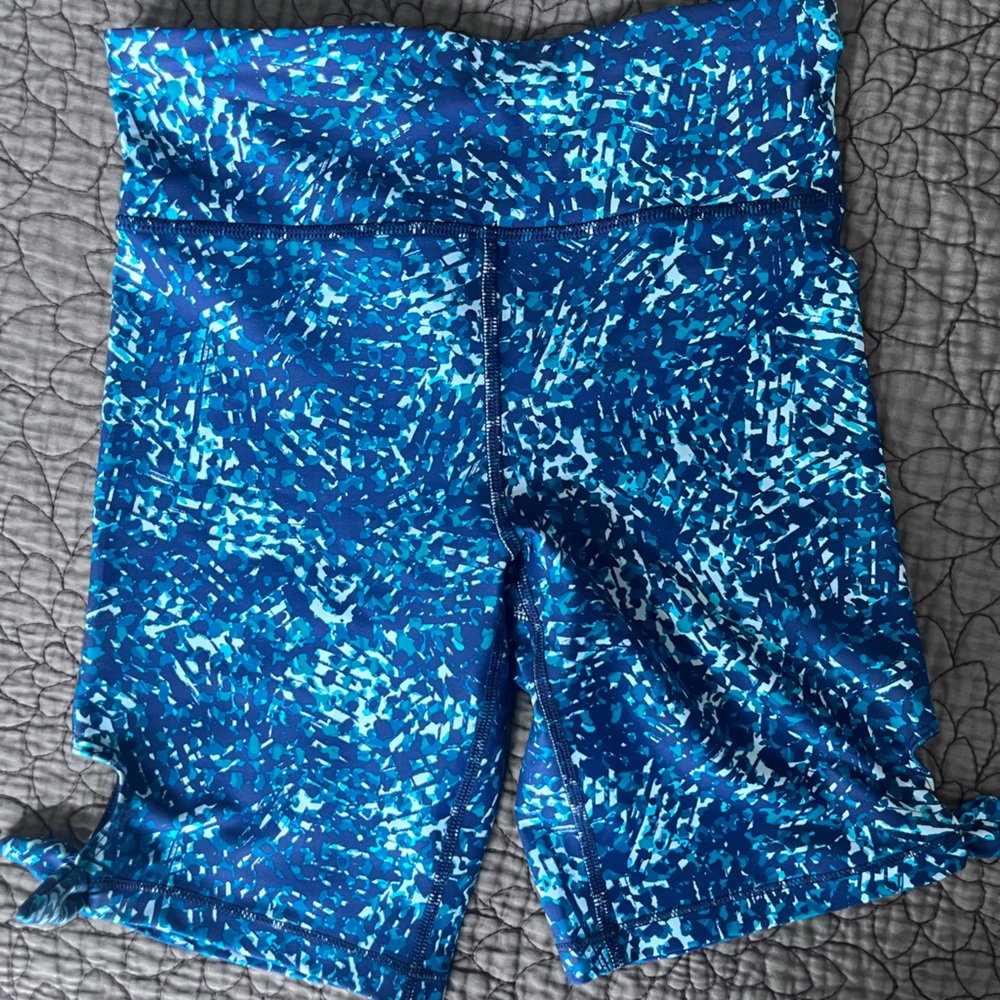 DISCOUNTED SHIPPING 📦 GIRLS Old Navy athletic shorts
